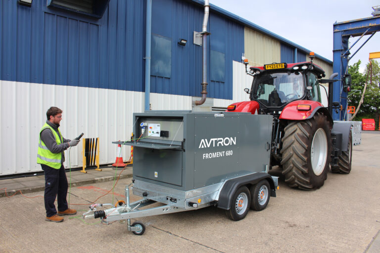 Dyno and tractor and operator - 680